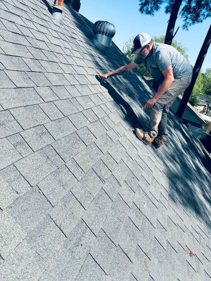 Gallery photos for Chella Roofing Team in Action: Image #1