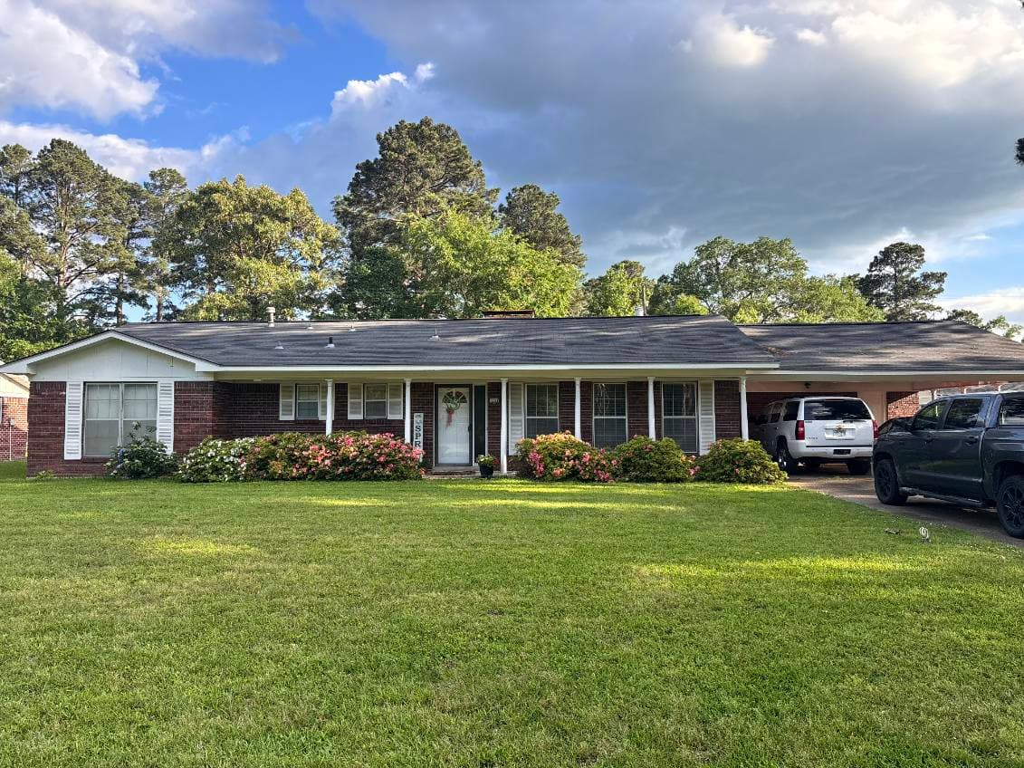 Gallery photos for Revitalizing Ark Homes with Modern Roofing Solutions: Image #3